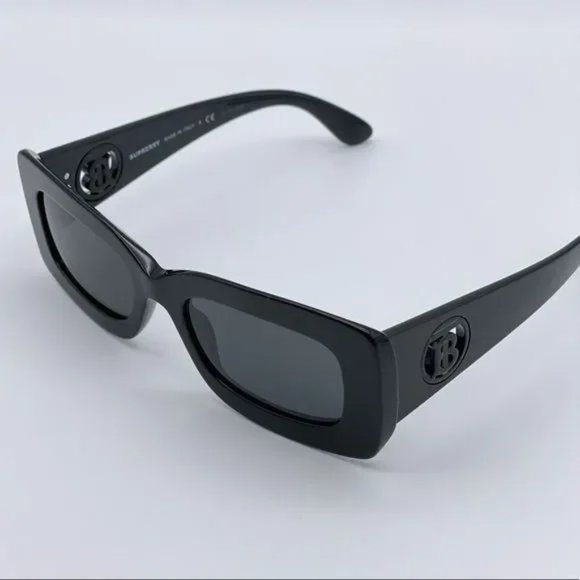 BURBERRY Astrid Sunglasses - BLACK - NWT - Picture 2 of 3